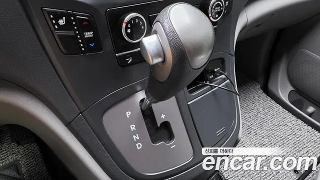 Hyundai Starex 2020 thumb 9