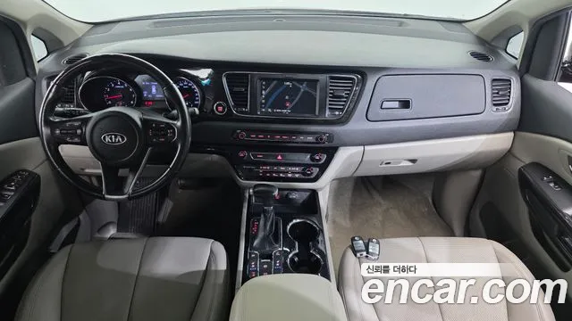 Kia Carnival 2019 thumb 7
