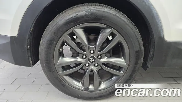 Hyundai Santa Fe 2013 thumb 5