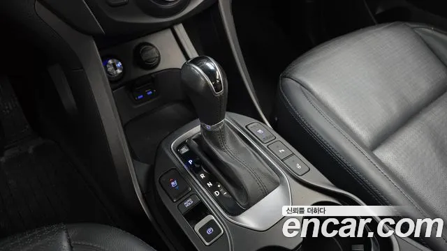Hyundai Santa Fe 2013 thumb 9