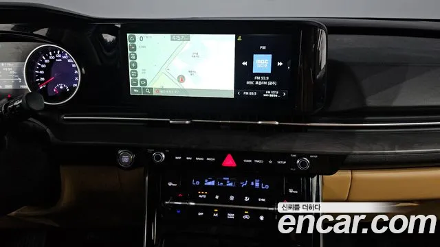 Kia Carnival 2023 thumb 12