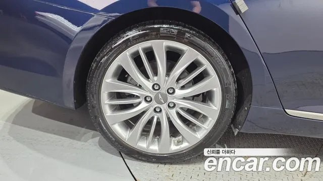 Genesis G80 2018 thumb 5