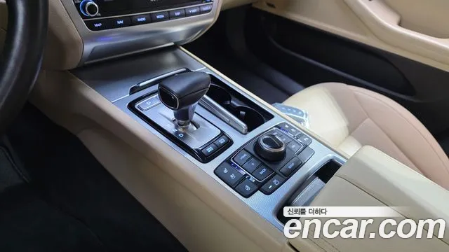 Genesis G80 2018 thumb 9