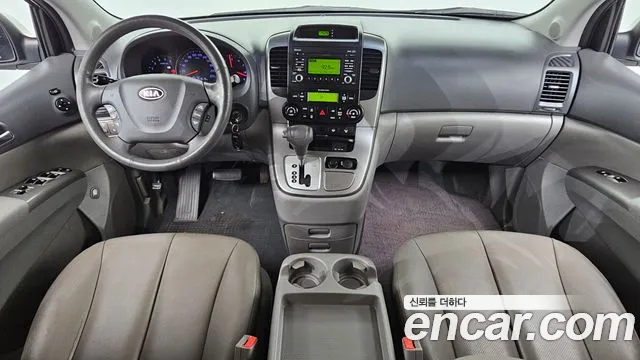 Kia Carnival 2012 thumb 7