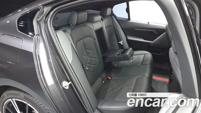 BMW 5 серии 2024 thumb 12