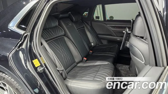 Genesis G90 2022 thumb 11