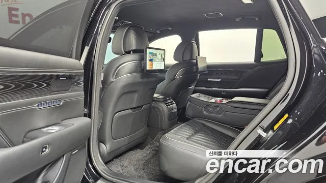 Genesis G90 2022 thumb 12