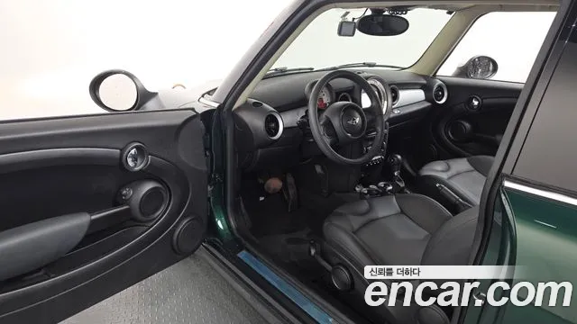 Mini Hatch 2013 thumb 10