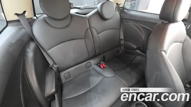 Mini Hatch 2013 thumb 11