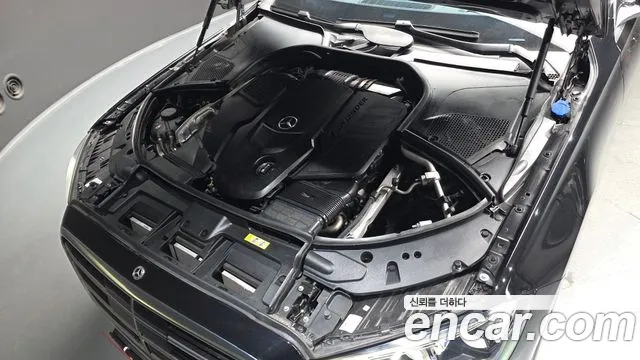 Mercedes-Benz S-Класс 2022 thumb 6