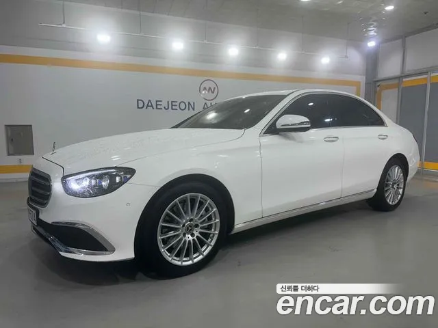 Mercedes-Benz E-Класс 2020 thumb 3