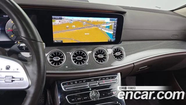 Mercedes-Benz CLS-Class 2020 thumb 12