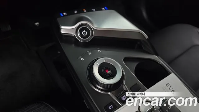 Kia EV6 2022 thumb 9