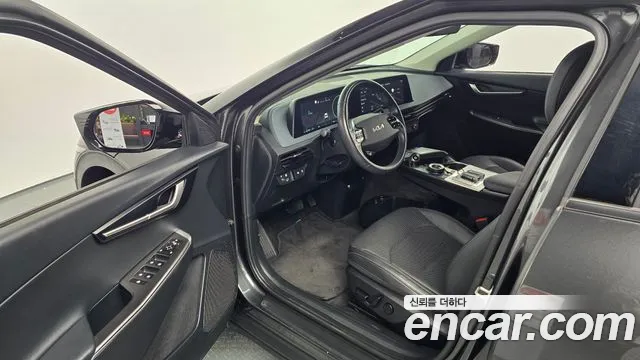 Kia EV6 2022 thumb 11