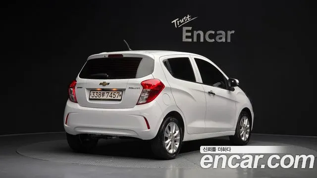 Chevrolet Spark 2021 thumb 2