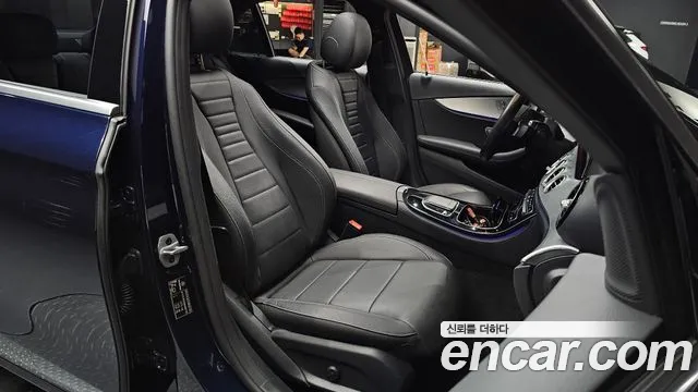 Mercedes-Benz E-Класс 2020 thumb 9