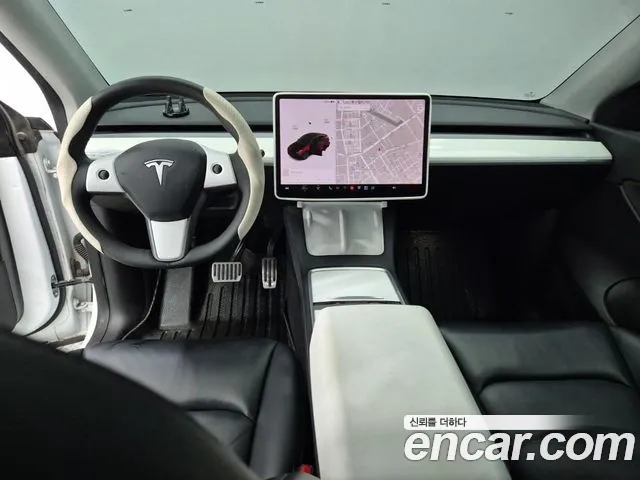 Tesla Model Y 2021 thumb 9