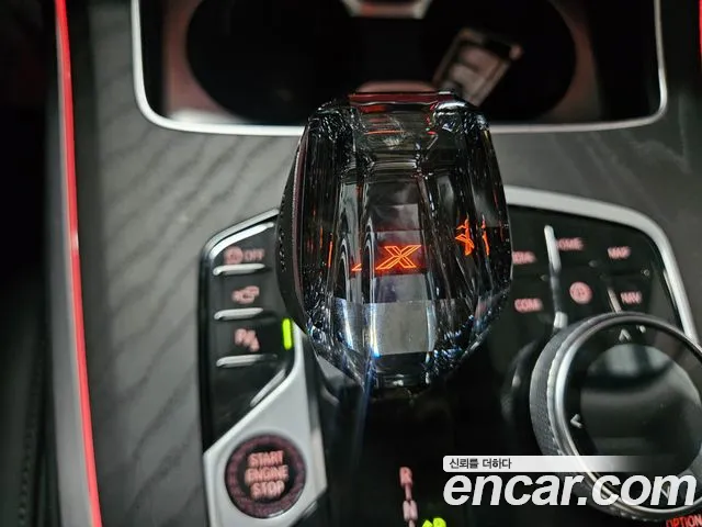 BMW X7 2021 thumb 9