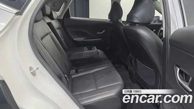 Hyundai Kona 2023 thumb 12