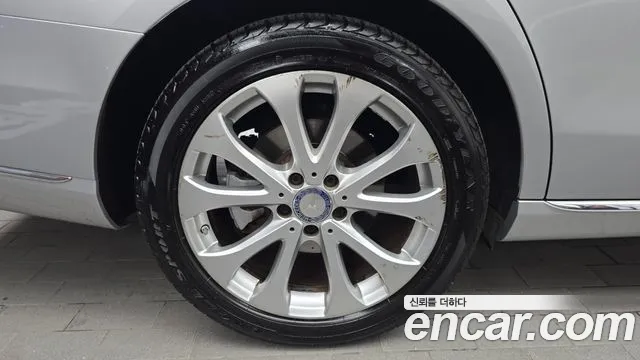 Mercedes-Benz E-Класс 2016 thumb 5