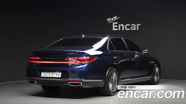Genesis G90 2021 thumb 2