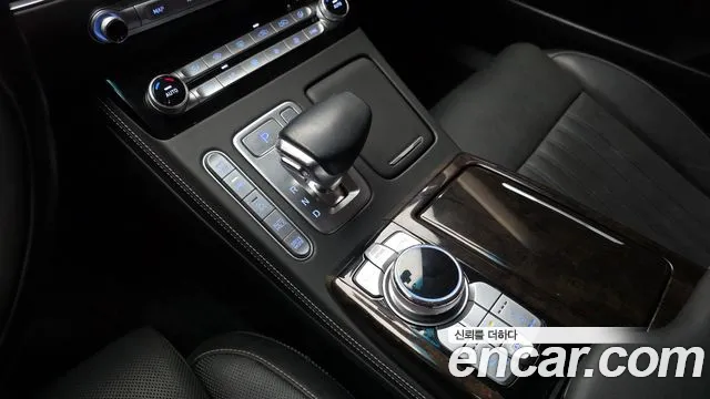 Genesis G90 2021 thumb 9