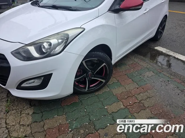 Hyundai i30 2014 thumb 2