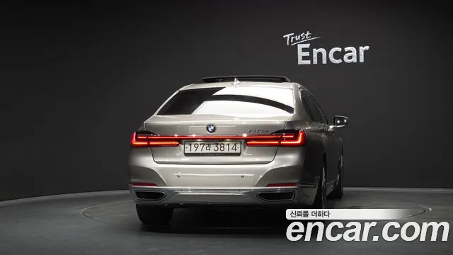 BMW 7 серии 2021 thumb 4