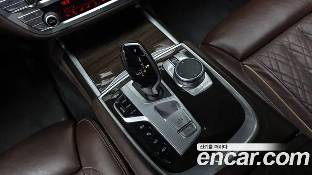 BMW 7 серии 2021 thumb 9