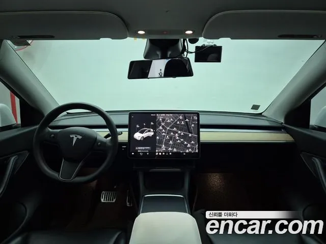 Tesla Model Y 2021 thumb 7