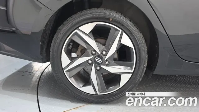 Hyundai Avante 2020 thumb 5