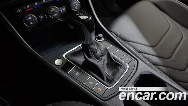 Volkswagen Jetta 2024 thumb 9