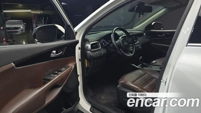 Kia Sorento 2015 thumb 10