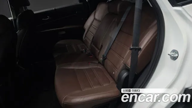Kia Sorento 2015 thumb 12