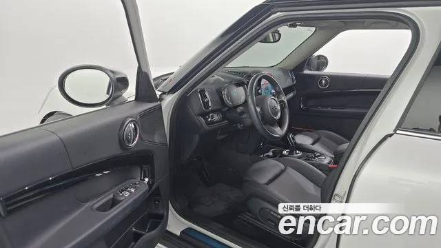 Mini Countryman 2023 thumb 10