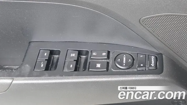 Hyundai Avante 2016 thumb 11