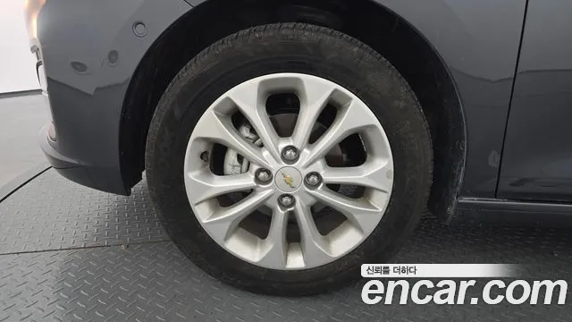 Chevrolet Spark 2021 thumb 5