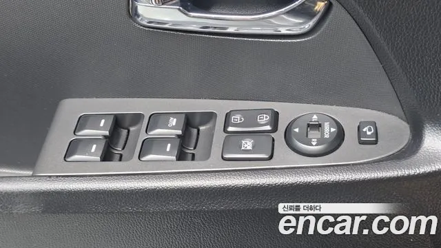 Kia Sportage 2013 thumb 11