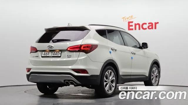 Hyundai Santa Fe 2012 thumb 2