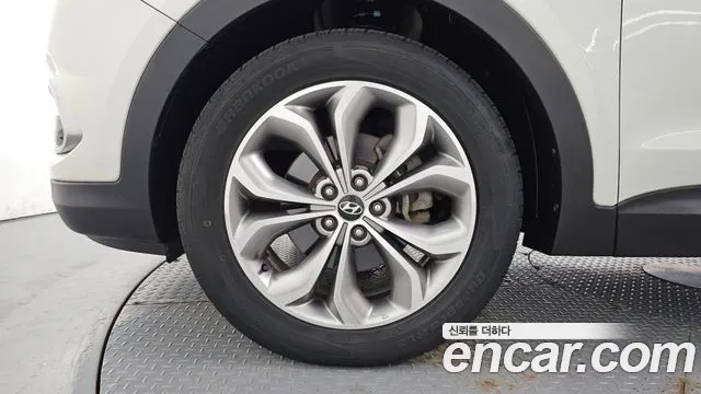 Hyundai Santa Fe 2012 thumb 5