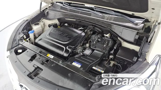 Hyundai Santa Fe 2012 thumb 6