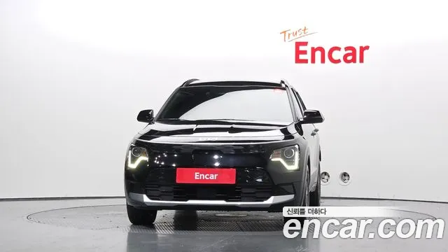 Kia Niro 2023 thumb 3