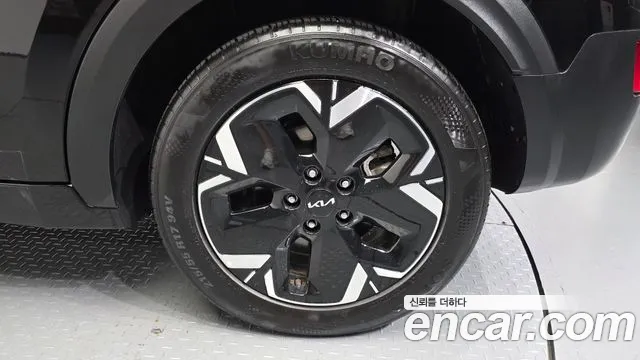 Kia Niro 2023 thumb 5