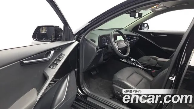 Kia Niro 2023 thumb 10
