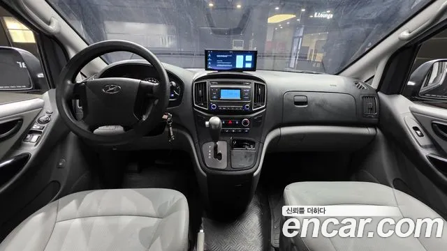 Hyundai Starex 2021 thumb 7