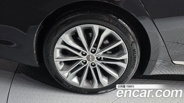 Hyundai Genesis 2016 thumb 5