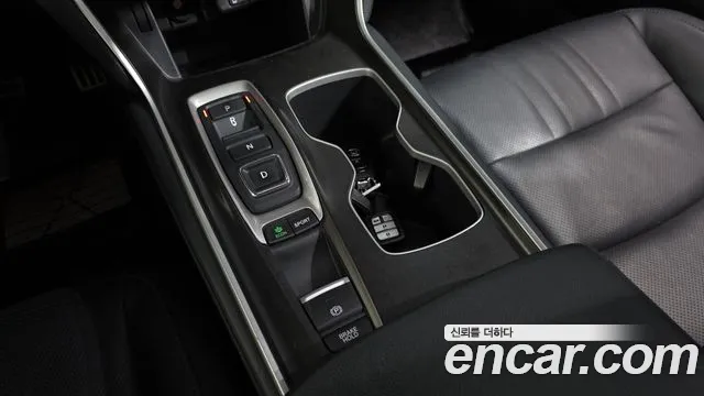 Honda Accord 2018 thumb 9