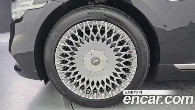 Genesis G90 2021 thumb 5