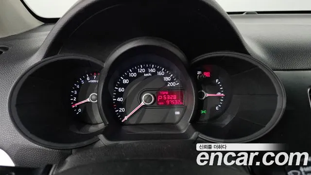 Kia Morning 2014 thumb 8