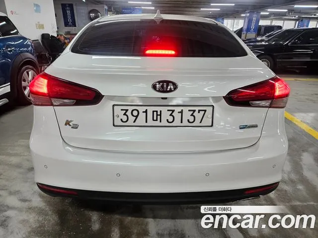 Kia K3 2016 thumb 4